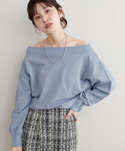 natural couture(ナチュラルクチュール)の「オフショルにもなる2way裏毛プルオーバー(Tシャツ/カットソー・レディース・スミクロ/ブラウン/ボルドー/ライトベージュ/サックスブルー・FREE)」の18枚目の写真