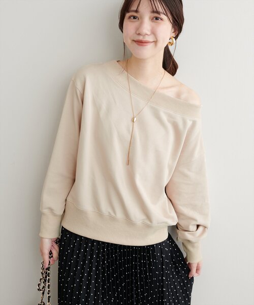 natural couture(ナチュラルクチュール)の「オフショルにもなる2way裏毛プルオーバー(Tシャツ/カットソー・レディース・スミクロ/ブラウン/ボルドー/ライトベージュ/サックスブルー・FREE)」の22枚目の写真