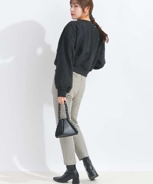 PICCIN（ピッチン）の「【WEB限定】フロントロゴシアープルオーバー（スウェット・レディース・ライトグレー/ブラック/オフホワイト・M/L）」の18枚目の写真