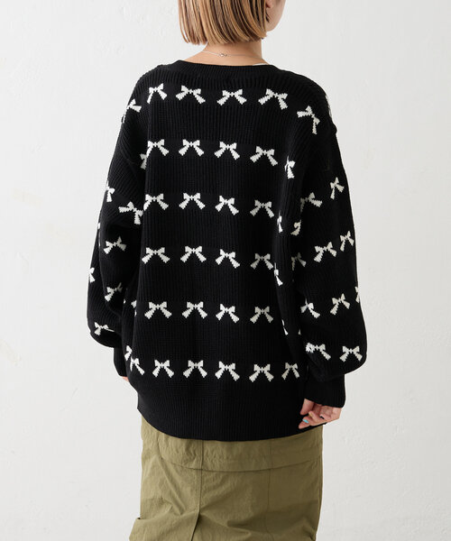 w closet（ダブルクローゼット）の「リボンビッグカーディガン（カーディガン/ボレロ・レディース・オフホワイト/ピンク/サックスブルー/ブラック・FREE）」の14枚目の写真