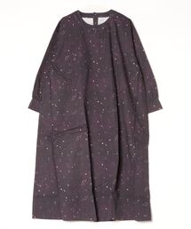 Emago（イマゴ）の「EMAGO 星空総柄ﾌﾟﾘﾝﾄﾜﾝﾋﾟｰｽ（ワンピース）」