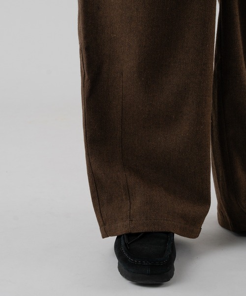 ヘリンボーンバレルレッグワイドパンツ（スラックス）｜Adoon plain