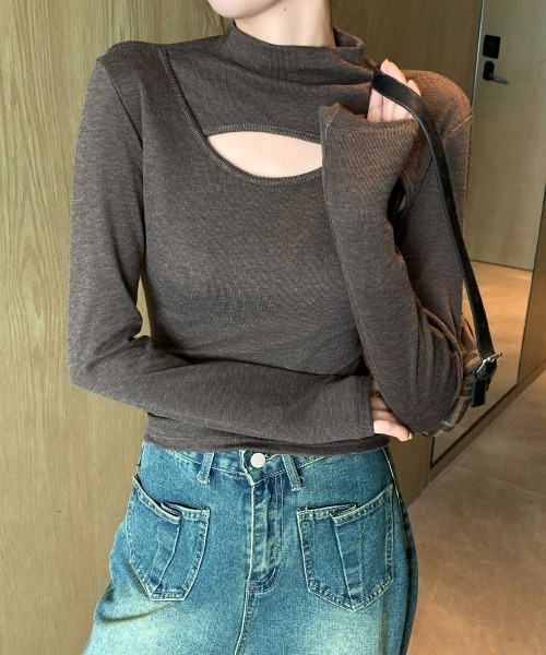 Miniministore(ミニミニストア)の「長袖Tシャツ 穴あき ハイネック 春秋冬(Tシャツ/カットソー・レディース・チャコールグレー/ブラック/ダークブラウン/ライトベージュ/グレー・L/XL/M)」の10枚目の写真
