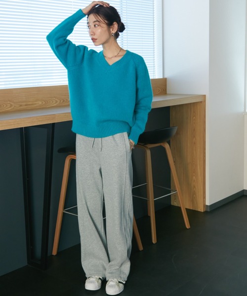Auntie Rosa Holiday（アンティローザホリデー）の「ラグランVネックニットプルオーバー（ニット/セーター・レディース・ピンク/ブルー/ブラック/ダークグレー・FREE）」の9枚目の写真