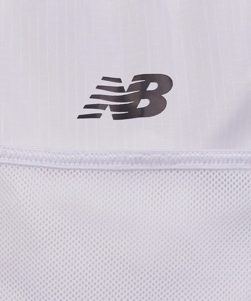 NEW BALANCE(ニューバランス)の「Essentials ドローストリングバッグ(ショルダーバッグ・メンズ・ブラック/ホワイト・ONE SIZE)」の5枚目の写真