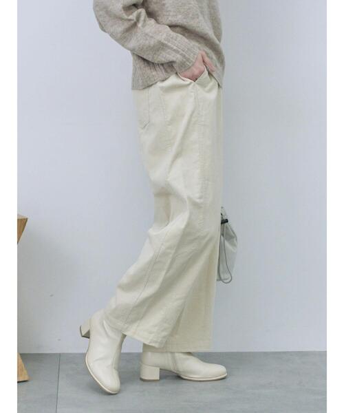 Samansa Mos2 blue（サマンサモスモスブルー）の「コーデュロイサイドタックパンツ（その他パンツ・レディース・チャコールグレー/ベージュ/キナリ・F）」の17枚目の写真