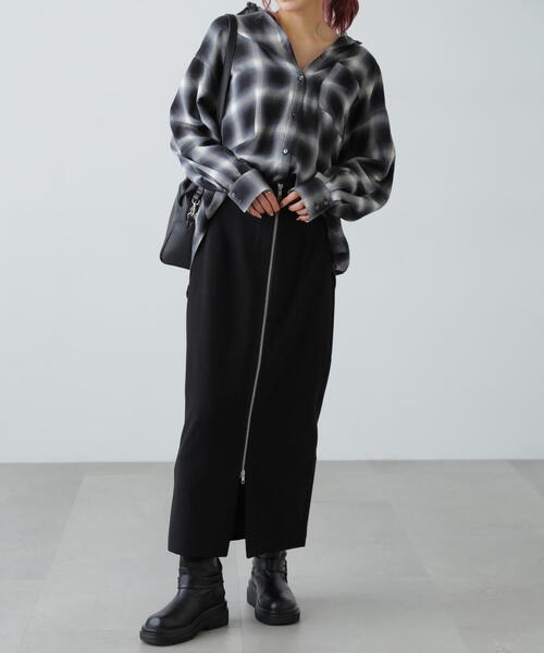 FREE'S MART（フリーズマート）の「[MFM]フロントジップストレートスカート（スカート・レディース・ブラック/グレー・SMALL/MEDIUM）」の11枚目の写真