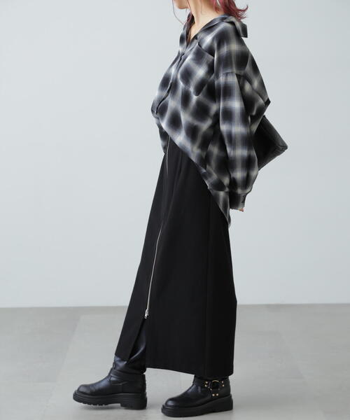 FREE'S MART（フリーズマート）の「[MFM]フロントジップストレートスカート（スカート・レディース・ブラック/グレー・SMALL/MEDIUM）」の14枚目の写真