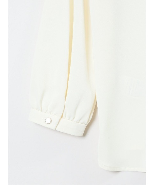 m.f.editorial（エムエフエディトリアル）の「【ストレッチ　マシンウォッシャブル】m.f.エディトリアル レディース パールボウタイ 8分袖プルオーバーブラウス（シャツ/ブラウス・レディース・サックスブルー/ホワイト/ライトグレー・MEDIUM/LARGE）」の12枚目の写真