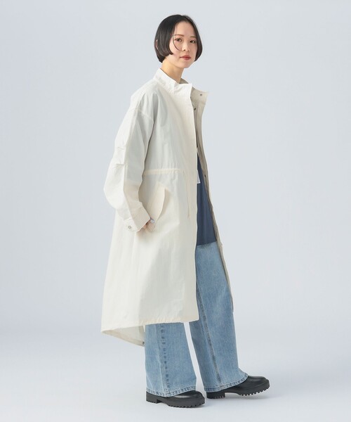 BEAMS HEART（ビームスハート）の「撥水ナイロンモッズコート（モッズコート・レディース・オリーブ/チャコールグレー/オフホワイト・FREE）」の4枚目の写真