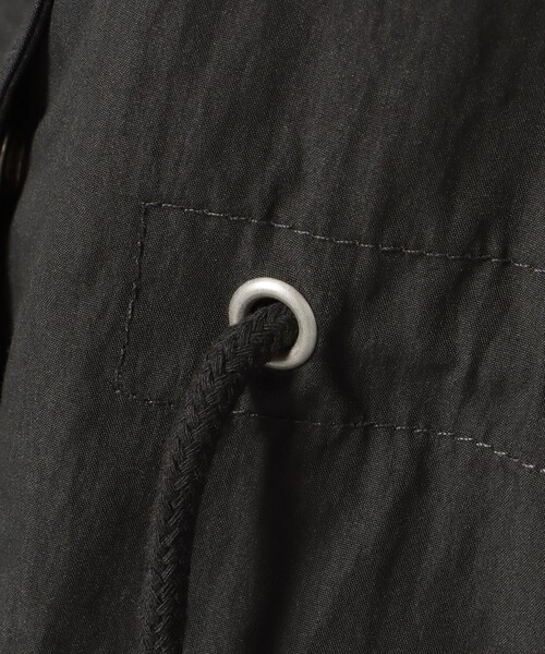 BEAMS HEART（ビームスハート）の「撥水ナイロンモッズコート（モッズコート・レディース・オリーブ/チャコールグレー/オフホワイト・FREE）」の17枚目の写真