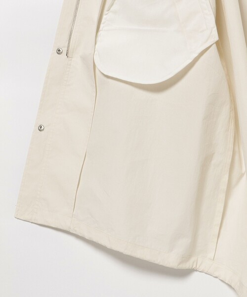 BEAMS HEART（ビームスハート）の「撥水ナイロンモッズコート（モッズコート・レディース・オリーブ/チャコールグレー/オフホワイト・FREE）」の22枚目の写真