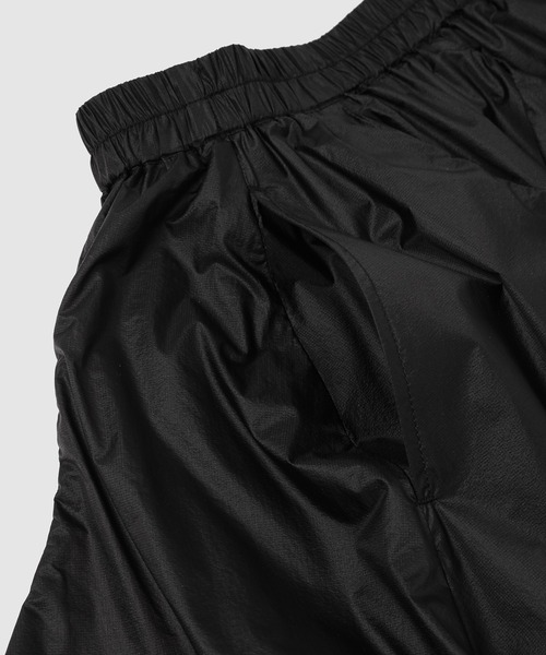 ANREALAGE（アンリアレイジ）の「WIND FAN BUMP SKIRT（スカート・レディース・ブルー系その他/ベージュ系その他/ブラック・40/38/36）」の6枚目の写真