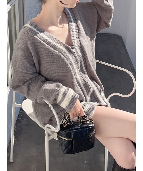 MIIA(ミーア)の「ラインジップニットセットアップ(セットアップ・レディース・ブラック/オフホワイト/グレー・FREE)」の4枚目の写真