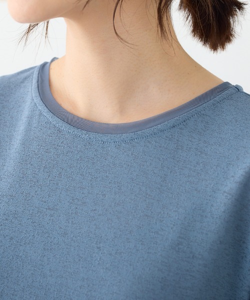 Viola e Viola(ヴィオラエヴィオラ)の「程よい透け感大人シアー素材切替トップス(Tシャツ/カットソー・レディース・ブラック/ホワイト/ブルー・3L/LL/L/M)」の14枚目の写真