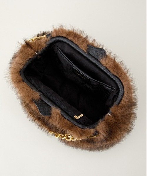 LE VERNIS（ル・ベルニ）の「LE VERNIS(ル・ベルニ)Renard big clutch（クラッチバッグ・レディース・ベージュ/ブラウン/チャコールグレー・FREE）」の14枚目の写真