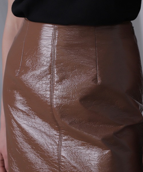 ROSE BUD（ローズバッド）の「(CREOLME)パテントレザーライクスカート（スカート・レディース・ブラック/ブラウン・S/M）」の17枚目の写真