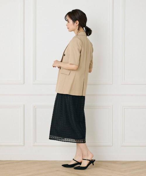 INED(イネド)の「綿麻オックスストレッチ ハーフスリーブジャケット【セットアップ対応】(テーラードジャケット・レディース・ネイビー/ベージュ/キャメル・11号/9号)」の18枚目の写真