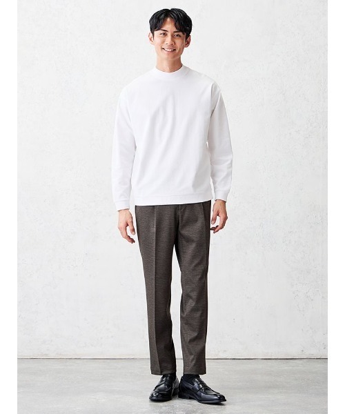 TRANS CONTINENTS（トランスコンチネンツ）の「TRANS CONTINENTS　ハイゲージ　モックネックロンT　ホワイト/ブラック/ピンク/ベージュ（Tシャツ/カットソー・メンズ・ベージュ/ホワイト/ピンク/ブラック・M/L/LL）」の12枚目の写真