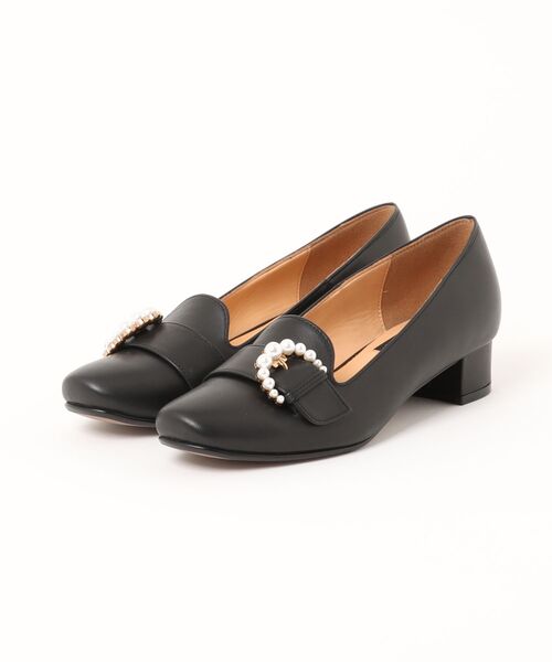 LANVIN collection(ランバン コレクション)の「パールバックルスクエアトゥパンプス(パンプス・レディース・ブラック/シルバー・22.0cm/22.5cm/23.0cm/23.5cm/24.0cm/24.5cm)」の2枚目の写真