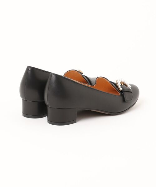 LANVIN collection(ランバン コレクション)の「パールバックルスクエアトゥパンプス(パンプス・レディース・ブラック/シルバー・22.0cm/22.5cm/23.0cm/23.5cm/24.0cm/24.5cm)」の3枚目の写真