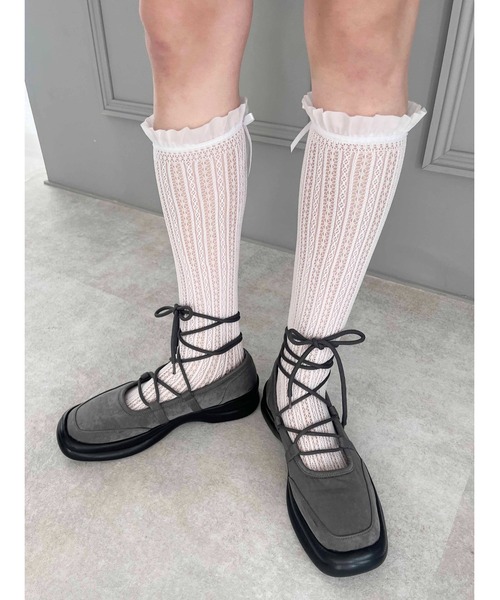 WC(ダブル シー)の「【PHILLY】リボン付フリルレースソックス(ソックス/靴下・レディース・アイボリー/ブラック/ホワイト・FREE)」の6枚目の写真