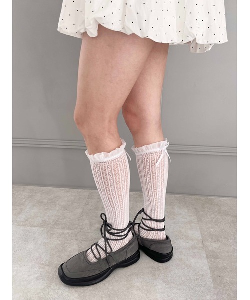 WC(ダブル シー)の「【PHILLY】リボン付フリルレースソックス(ソックス/靴下・レディース・アイボリー/ブラック/ホワイト・FREE)」の8枚目の写真