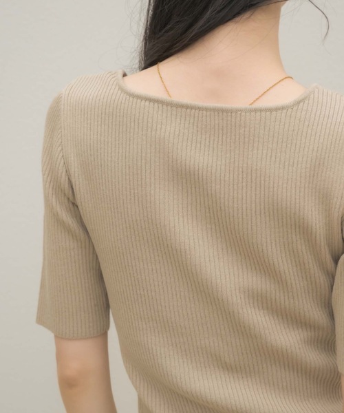 NEUNA(ヌナ)の「ハートネックカーディガン(ニット/セーター・レディース・ネイビー/ベージュ・FREE)」の3枚目の写真