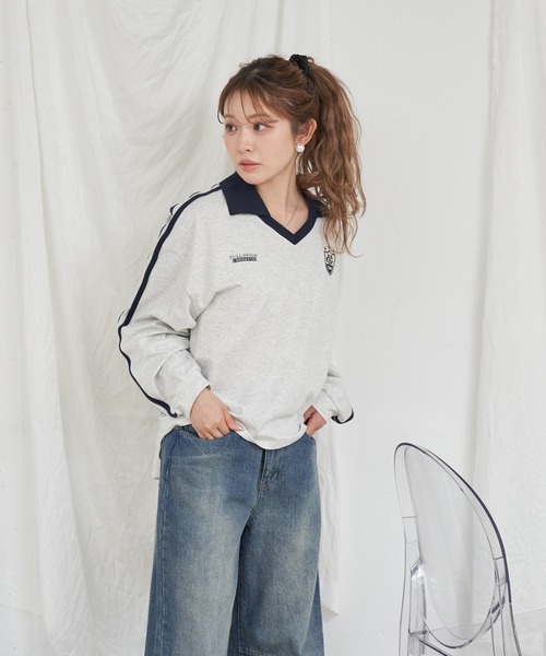 RAY CASSIN（レイカズン）の「襟スキッパーラインルーズTシャツ（Tシャツ/カットソー・レディース・グレー/ホワイト系その他/ネイビー・FREE）」の8枚目の写真