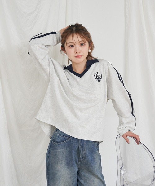 RAY CASSIN（レイカズン）の「襟スキッパーラインルーズTシャツ（Tシャツ/カットソー・レディース・グレー/ホワイト系その他/ネイビー・FREE）」の11枚目の写真