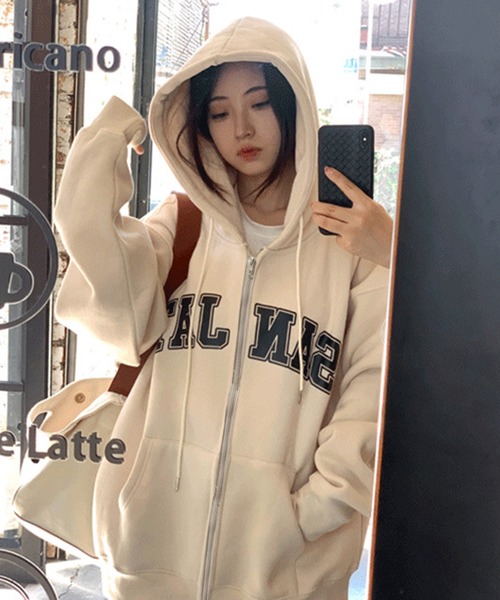 VIBGYOR（ヴィブジョー）の「[NARULA/ナルラ]スポーティー ロゴ ジップアップ パーカー(CZ)（パーカー・レディース・アイボリー/ブラック/グレー・FREE）」の14枚目の写真