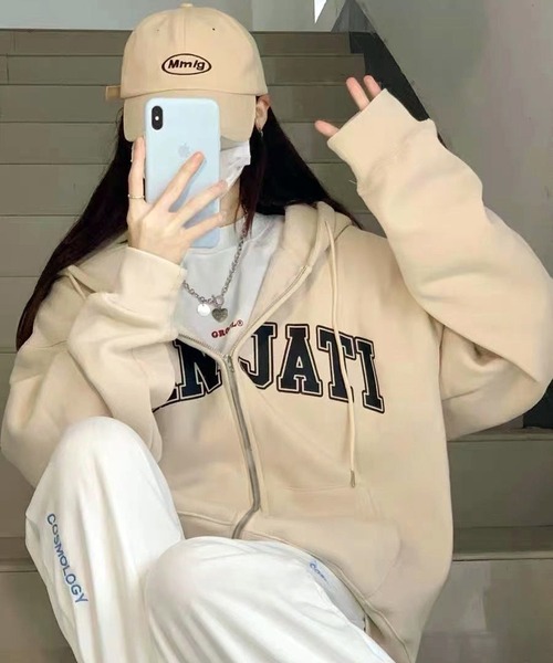 VIBGYOR（ヴィブジョー）の「[NARULA/ナルラ]スポーティー ロゴ ジップアップ パーカー(CZ)（パーカー・レディース・アイボリー/ブラック/グレー・FREE）」の15枚目の写真