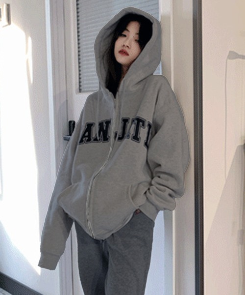 VIBGYOR（ヴィブジョー）の「[NARULA/ナルラ]スポーティー ロゴ ジップアップ パーカー(CZ)（パーカー・レディース・アイボリー/ブラック/グレー・FREE）」の5枚目の写真