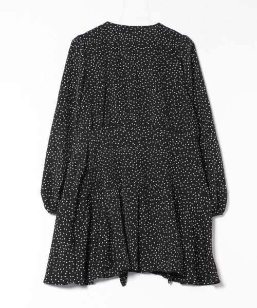urge:(アージコロン )の「【URGE:】ドット柄 カシュクール 長袖 フレア ミニワンピース(ワンピース・レディース・ブラック・SMALL/MEDIUM/LARGE/X-LARGE)」の7枚目の写真