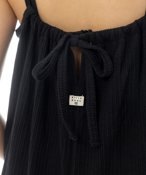 BILLABONG(ビラボン)の「BILLABONG レディース 【CHILLWEAR】 JACQUARD RIB SALOPETTE ロングパンツ 【2025年春夏モデル】/ビラボンジャガードリブフレアシルエットサロペット(サロペット/オーバーオール・レディース・ブラック/ベージュ/アイボリー・MEDIUM)」の8枚目の写真