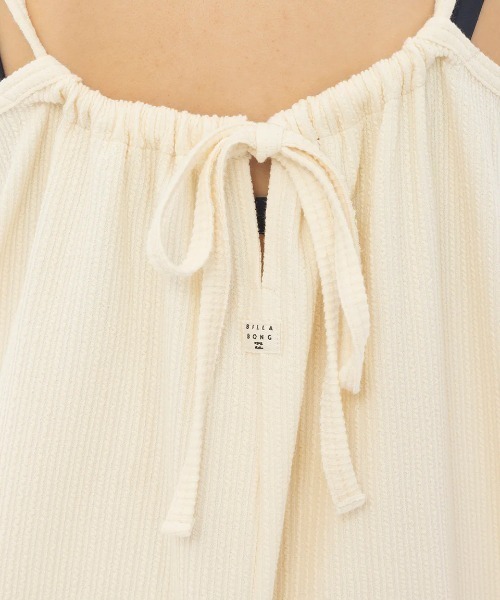 BILLABONG(ビラボン)の「BILLABONG レディース 【CHILLWEAR】 JACQUARD RIB SALOPETTE ロングパンツ 【2025年春夏モデル】/ビラボンジャガードリブフレアシルエットサロペット(サロペット/オーバーオール・レディース・ブラック/ベージュ/アイボリー・MEDIUM)」の5枚目の写真