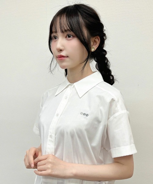 F i.n.t（フィント）の「ドロストリボンシャツワンピース【新色追加】　【1枚で快適】夏服（シャツワンピース・レディース・ブルーグレー/オフホワイト/ネイビー×ホワイト/ピンクベージュ・FREE）」の11枚目の写真