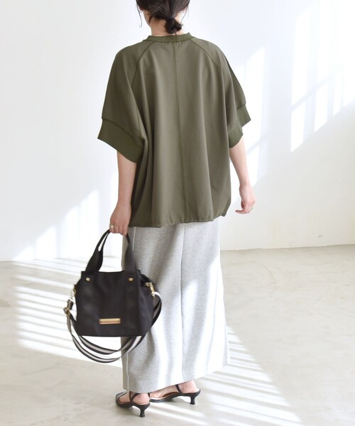 quaranciel(カランシエル)の「quaranciel:〈洗濯機可能〉ライト ポンチ ハーフスリーブ ドロスト ルーズ TEE(Tシャツ/カットソー・レディース・オフホワイト/カーキ/ブラック/ライトグレー・ONE SIZE)」の22枚目の写真