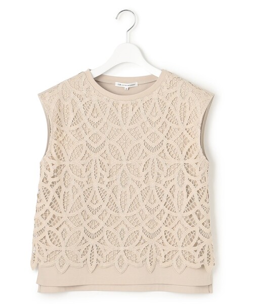 23区 S（ニジュウサンクチイサイサイズ）の「【洗える/汗じみ防止加工】エンブロイダリージャージー フレンチスリーブ カットソー（Tシャツ/カットソー・レディース・ホワイト系/ベージュ系/ブラック系・32）」の13枚目の写真