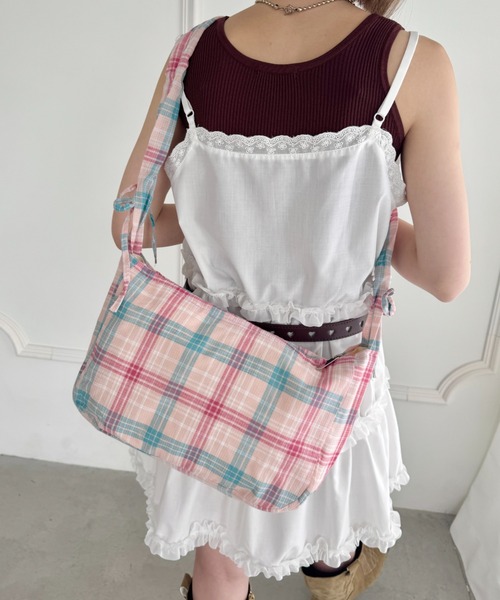 チェック柄ショルダーバッグ SOLLON. ショルダーバッグ バッグ チェック柄くしゅくしゅ