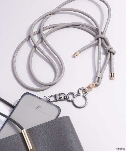 Disney（ディズニー）の「ディズニー キャラクター 各種スマートフォン対応 ストラップホルダー カラビナ チャーム (ミッキーアイコン)（キーホルダー・レディース・ブラック系その他/シルバー/クリアブラック/ゴールド/ピンクゴールド・FREE）」の22枚目の写真