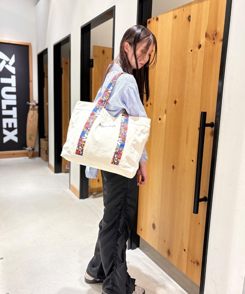 TONE SELECT WEAR(トーンセレクトウェア)の「【BRITTO】 キャンバス トート(トートバッグ・メンズ・ベージュ系その他2/ブラック系その他2/ベージュ系その他/ブラック系その他・FREE)」の11枚目の写真