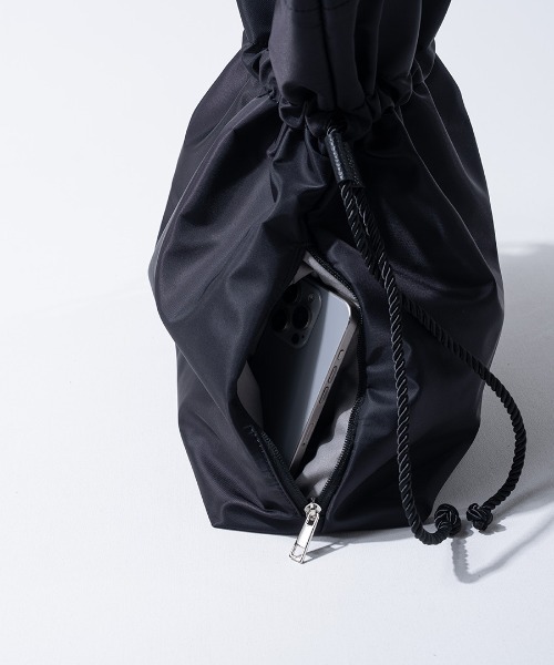 HAYNI(ヘイニ)の「Gosare ゴサレ Lサイズ(トートバッグ・レディース・ブラック・FREE)」の11枚目の写真