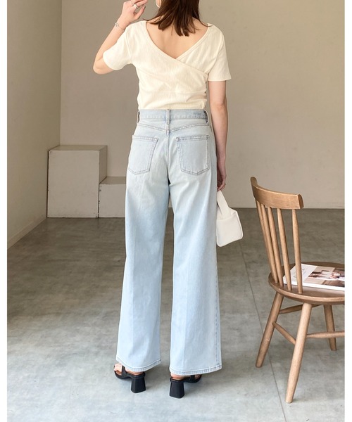 She's Closet(シーズクローゼット)の「2wayカシュクールボートネック/Vネック半袖Tシャツ(Tシャツ/カットソー・レディース・ブラック/アイボリー・FREE)」の17枚目の写真