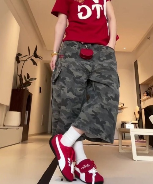 FreeZone(フリーゾーン)の「カーゴカモワイドパンツ(カーゴパンツ・メンズ・ダークグレー・S/M/L)」の7枚目の写真