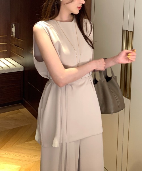 アクリス A-K-R-I-S- オールインワン パンツ ロング ノースリーブ アクリス A-K-R-I-S- オールインワン パンツ ロング