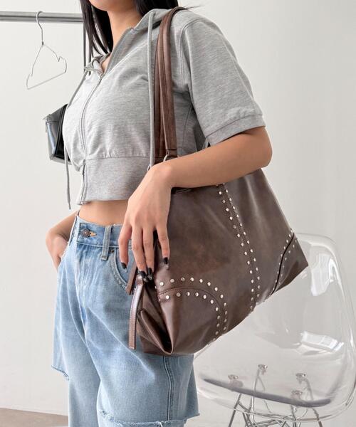 WEGO（ウィゴー）の「WEGO/スタッズBIGボストン（ショルダーバッグ・レディース・ブラック/ブラウン・FREE）」の9枚目の写真