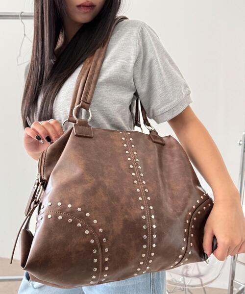 WEGO（ウィゴー）の「WEGO/スタッズBIGボストン（ショルダーバッグ・レディース・ブラック/ブラウン・FREE）」の8枚目の写真