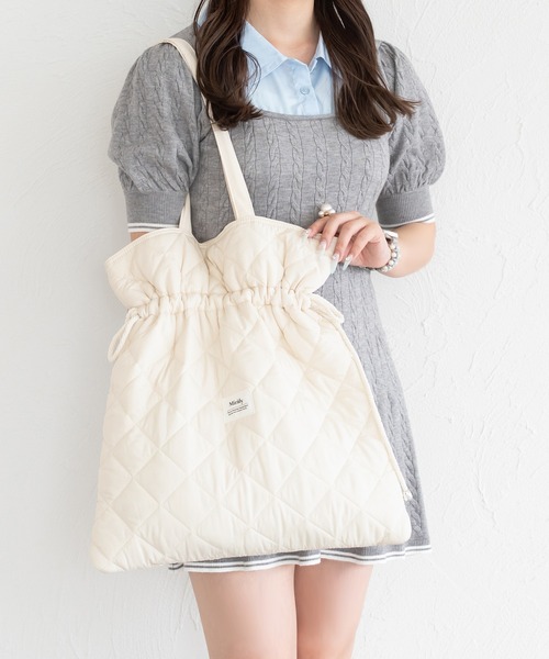 Miridy（ミリディー）の「推し活【オシイロ】ナイロンキルティングトートバッグ（トートバッグ・レディース・ブルー/ブラック/レッド/ホワイト/ピンク/グリーン/オレンジ/イエロー/パープル・FREE）」の18枚目の写真