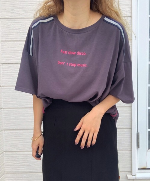 Q(キュー)の「ショルダーラインリラックストップス(Tシャツ/カットソー・レディース・ホワイト/チャコールグレー・MEDIUM)」の17枚目の写真